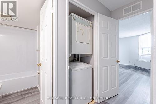 1505 - 363 Colborne Street, London East (East K), ON - Indoor Photo Showing Laundry Room