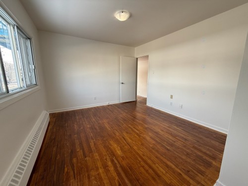 Bedroom - 5-490 Ch. Du Bord-Du-Lac-Lakeshore, Dorval, QC - Indoor Photo Showing Other Room