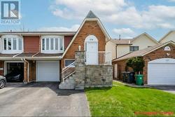 376 HANSEN ROAD N  Brampton (Madoc), ON L6V 3P7