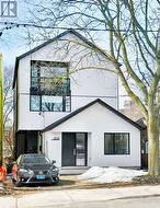 THIRD FLOOR - 506 SCARBOROUGH ROAD  Toronto, ON M4E 3N2