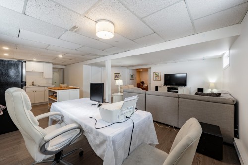 Office - 218 Rue Du Niagara, Kirkland, QC - Indoor