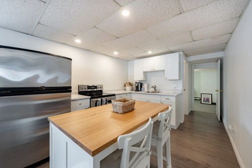 Kitchen - 218 Rue Du Niagara, Kirkland, QC - Indoor