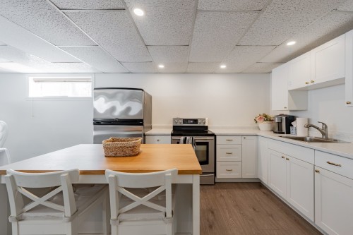 Kitchen - 218 Rue Du Niagara, Kirkland, QC - Indoor