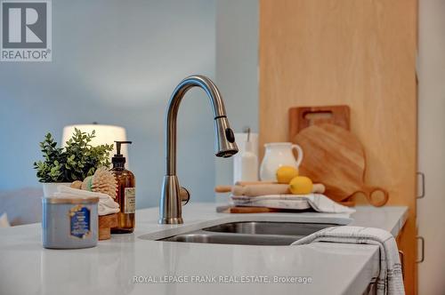 Double Sink - 306 - 44 Bond Street W, Oshawa (O'Neill), ON - Indoor Photo Showing Laundry Room