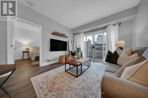 Living Room, City Views, Primary Bedroom access - 306 - 44 Bond Street W, Oshawa (O'Neill), ON - Indoor Photo Showing Living Room