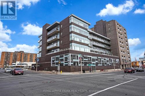 Exterior - 306 - 44 Bond Street W, Oshawa (O'Neill), ON - Outdoor