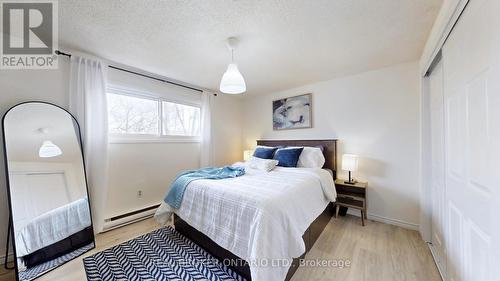 26 - 909 King Street W, Oshawa, ON - Indoor Photo Showing Bedroom