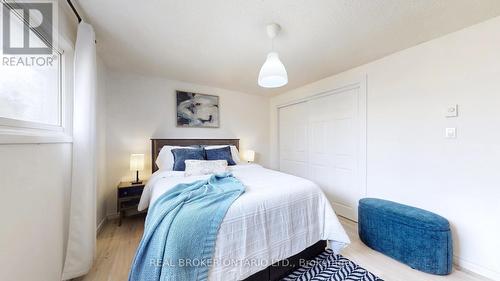 26 - 909 King Street W, Oshawa, ON - Indoor Photo Showing Bedroom