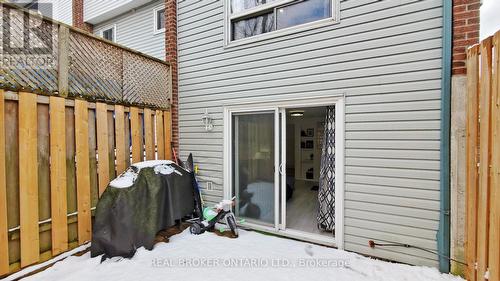 26 - 909 King Street W, Oshawa, ON - Outdoor With Exterior