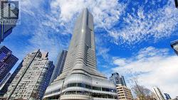 1501 - 11 WELLESLEY STREET W  Toronto, ON M4Y 0G4