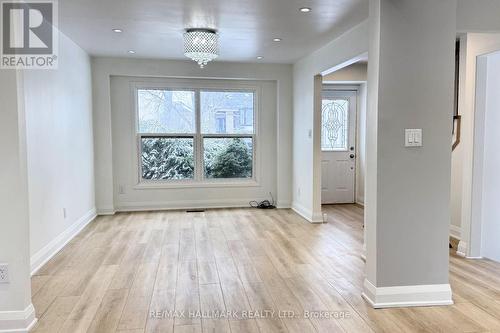 103 Guthrie Crescent, Whitby, ON - Indoor Photo Showing Other Room
