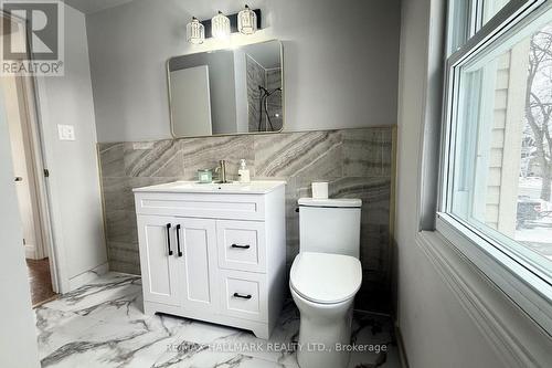 103 Guthrie Crescent, Whitby, ON - Indoor Photo Showing Bathroom