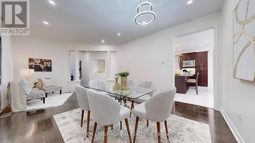 186 Ascalon Drive, Vaughan, ON - Indoor Photo Showing Dining Room