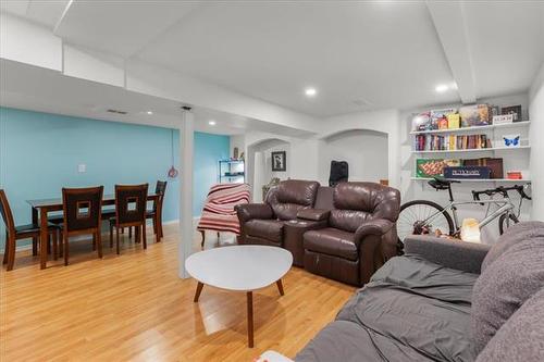 234 Knightsbridge Dr, Winnipeg, MB 