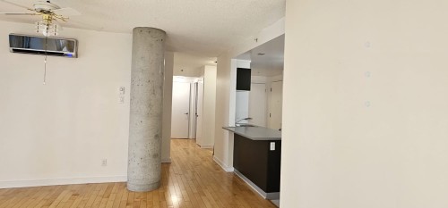 Autre - 408-4720 Rue Jean-Talon E., Montréal (Saint-Léonard), QC - Indoor Photo Showing Other Room