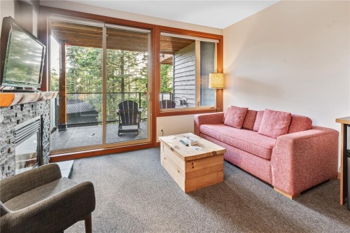 330 Reef Point Rd, Ucluelet, BC 