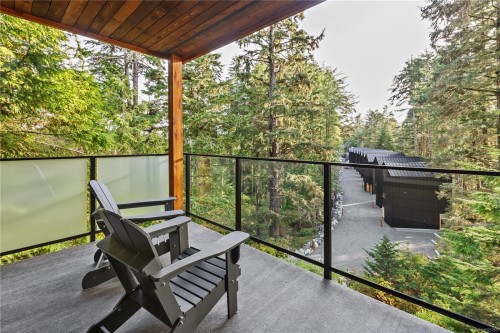 330 Reef Point Rd, Ucluelet, BC 