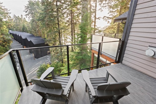330 Reef Point Rd, Ucluelet, BC 