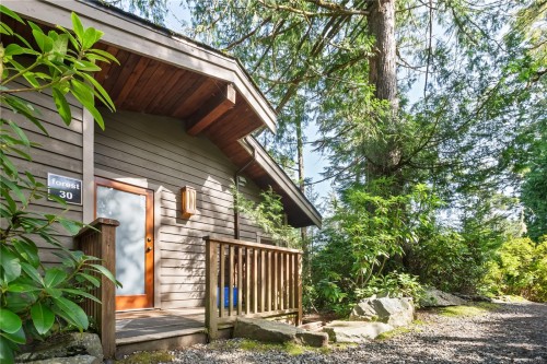 330 Reef Point Rd, Ucluelet, BC 