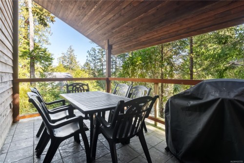 330 Reef Point Rd, Ucluelet, BC 