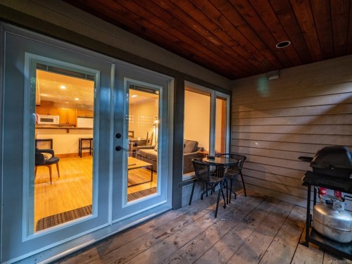 330 Reef Point Rd, Ucluelet, BC 