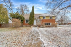 101 Av. Hilary  Pointe-Claire, QC H9R 3R7