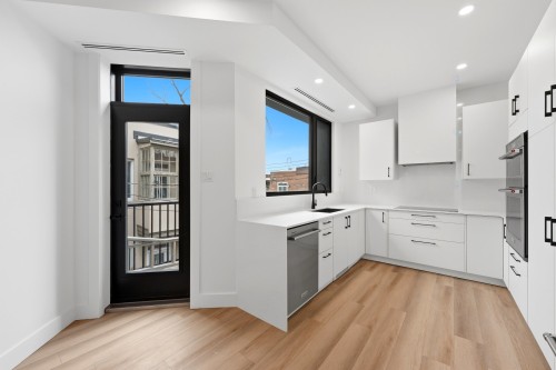 Cuisine - 139 Av. Querbes, Montréal (Outremont), QC - Indoor Photo Showing Kitchen