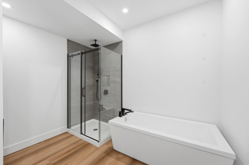 Salle de bains - 139 Av. Querbes, Montréal (Outremont), QC - Indoor Photo Showing Bathroom