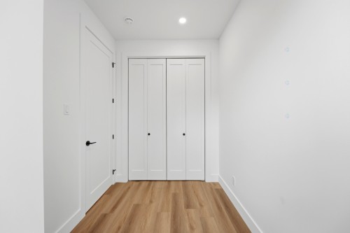 Chambre à coucher - 139 Av. Querbes, Montréal (Outremont), QC - Indoor Photo Showing Other Room