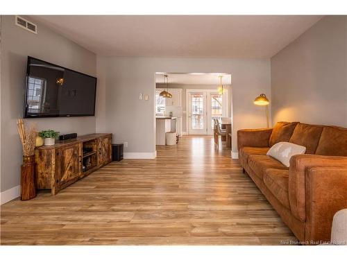 239 Rennick Rd, Moncton, NB 