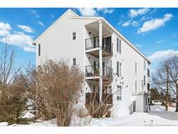 6-72 Kendra ST  Moncton, NB E1C 4J9