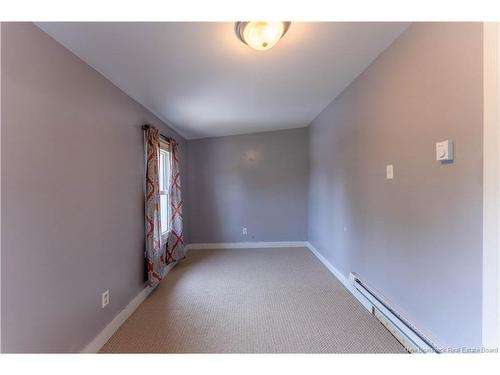 49 Hill St, Saint Stephen, NB 