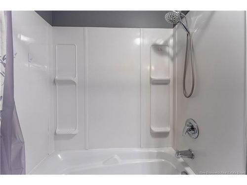 49 Hill St, Saint Stephen, NB 