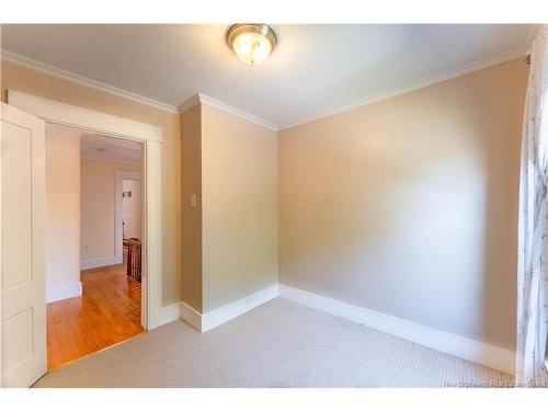 49 Hill St, Saint Stephen, NB 