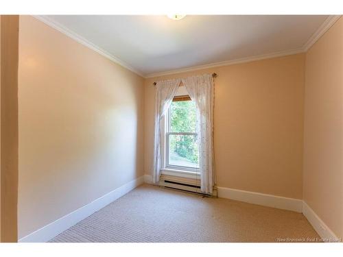 49 Hill St, Saint Stephen, NB 