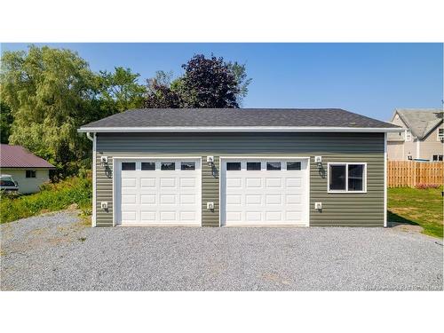 49 Hill St, Saint Stephen, NB 