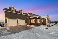 69041 PR 212 RD 30E RD  Cooks Creek, MB R5M 0E3