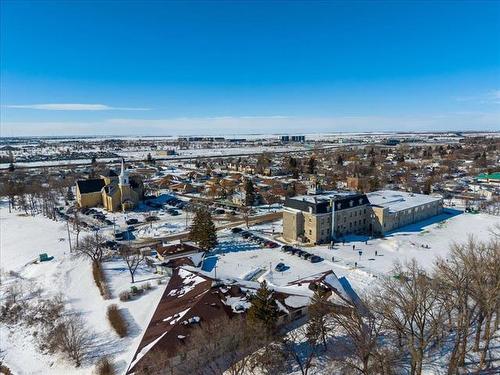 463 Augier Ave, Winnipeg, MB 