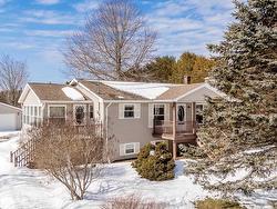 581 Highway 360 Somerset, NS B0P 1E0