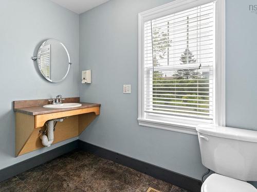 1470 Main Road, Eastern Passage, NS 