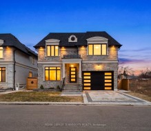193 Mateo Place  Mississauga, ON L5A 0A5