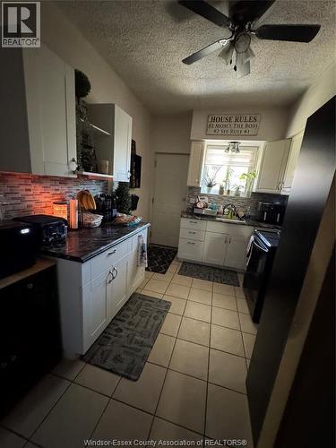 655-91 Giles, Windsor, ON - Indoor