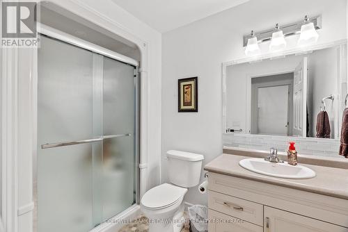 18 Devon Drive, South Huron (Exeter), ON - Indoor Photo Showing Bathroom