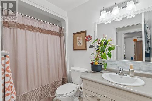 18 Devon Drive, South Huron (Exeter), ON - Indoor Photo Showing Bathroom