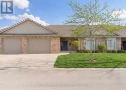 21 - 5969 TOWNSEND LINE Lambton Shores (Forest), ON N0N 1J0