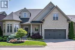 35 BUTTERNUT GROVE LANE  Hamilton (Meadowlands), ON L9K 0B7