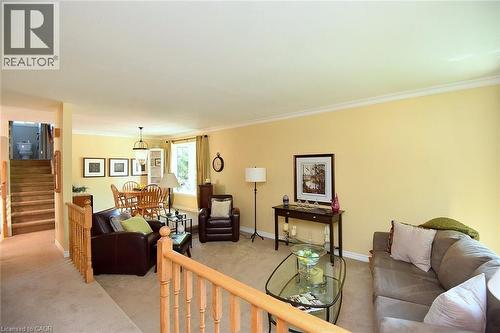 2 Novoco Drive, Hamilton, ON - Indoor Photo Showing Living Room