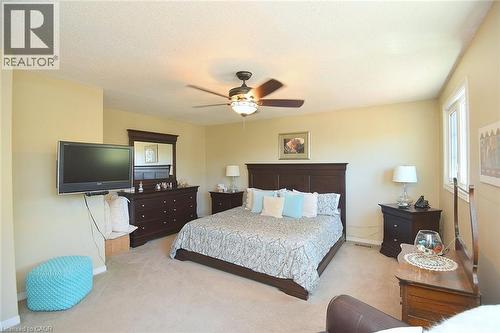 2 Novoco Drive, Hamilton, ON - Indoor Photo Showing Bedroom