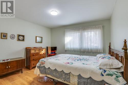 Primary bedroom - 234 Manitoulin Drive, London East (East O), ON - Indoor Photo Showing Bedroom