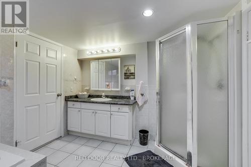 Lower level 5 piece bathroom - 234 Manitoulin Drive, London East (East O), ON - Indoor Photo Showing Bathroom